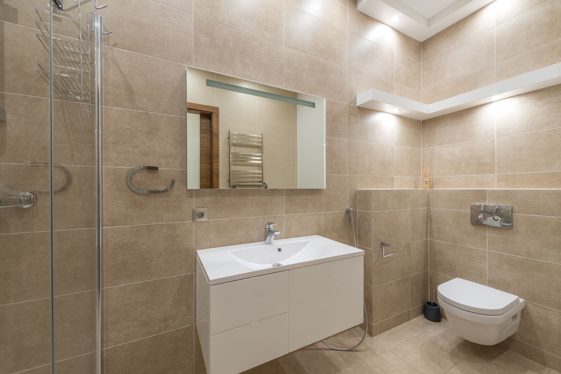 Waterproofed tiled floor